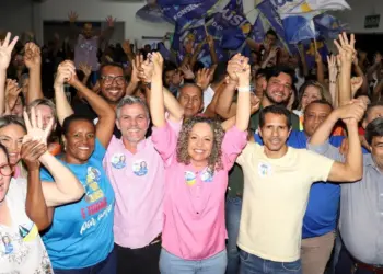 Prefeita Josi Nunes inaugura comitê da campanha à reeleição e promove caminhada no setor Casego