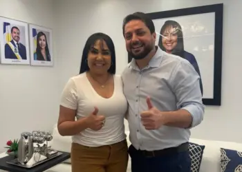 Dr. Vinicius Pires lança campanha para vereador em evento com grandes lideranças locais