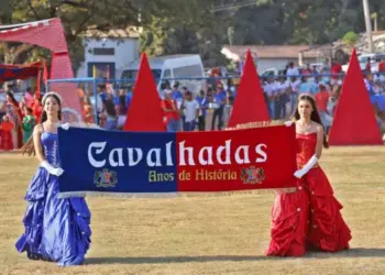 Governador Wanderlei Barbosa participa das Cavalhadas de Taguatinga e reforça importância da tradição cultura