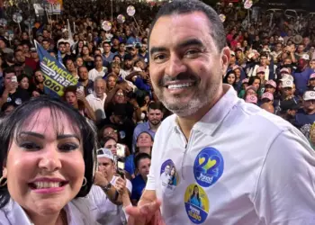 Janad Valcari tem Wanderlei Barbosa no primeiro ato de campanha e promete “devolver estabilidade política” para Palmas