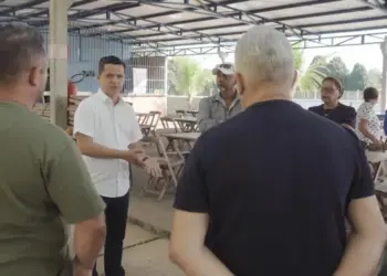 Em reunião na região do Parque Aquático, Jorge Frederico reforça ter o apoio do governo estadual e garante disposição para garantir infraestrutura viária