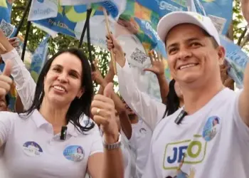 Jorge Frederico se compromete com jornada de 30 horas e insalubridade justa para enfermagem de Araguaína