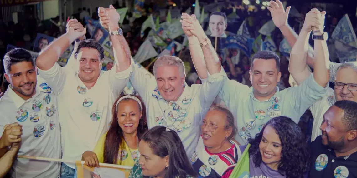 Eduardo Fortes promove reunião com Laurez, Guimarães e Torquato no palanque: “Quando o povo quer, ninguém segura”