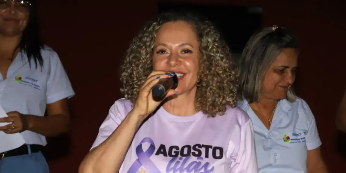 Em sabatina no Sintet, Josi Nunes propõe eleição para diretor de escola e projeta realização de concursos