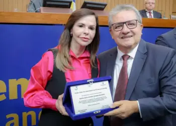 Senadora Professora Dorinha é homenageada em sessão solene de 50 anos da Codevasf