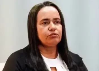 Por ser cônjuge do vice-prefeito reeleito, Aparecida Coelho tem registro de candidatura questionado pelo MPE em Rio dos Bois