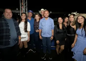 Antônio Andrade prestigia de Exposição Agropecuária em Luzimangues: “Gera renda, entretenimento e fortalece agropecuária”, diz