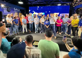 Com Irajá e Cinthia, Geo inaugura comitê de campanha e exalta gestão atual: “Palmas foi preparada para o futuro”; prefeita retribui: “Sua gestão será melhor que a minha”