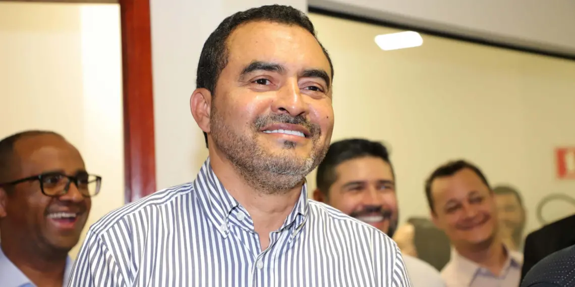 Governador Wanderlei anuncia antecipação para esta sexta da folha de R$ 286,1 milhões do funcionalismo estadual