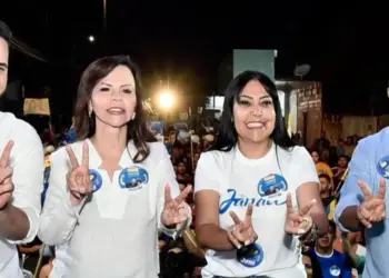 Marcos Júnior promove reunião com Dorinha Seabra e Janad Valcari no palanque e garante que será “a voz da juventude” na Câmara de Palmas