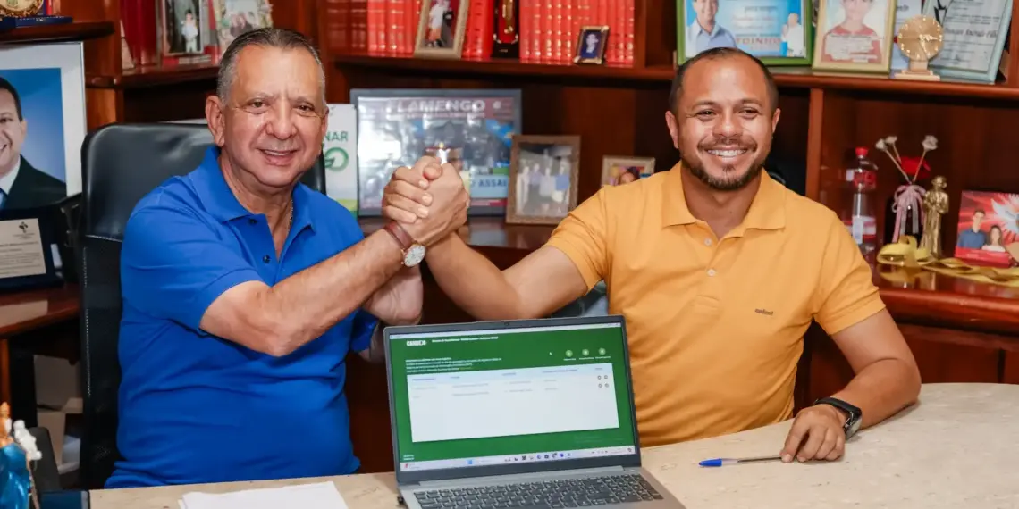 Antônio Andrade registra candidatura a prefeito de Porto Nacional : “Quero ganhar a eleição para trabalhar pelo povo”