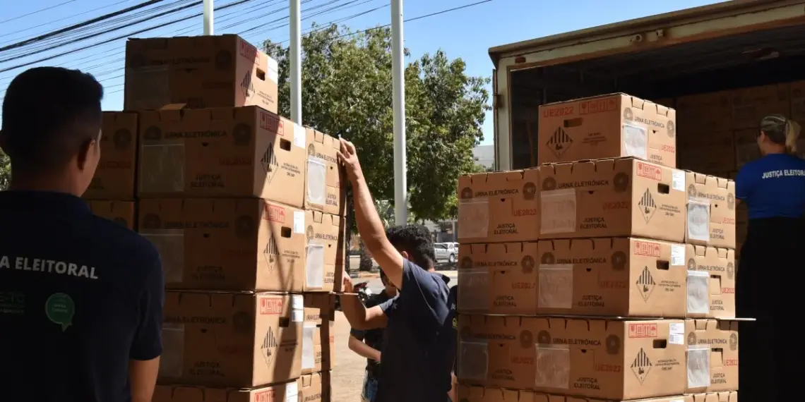 Com 679 equipamentos para Palmas, TRE-TO entrega última remessa de urnas eletrônicas a 2 meses das eleições