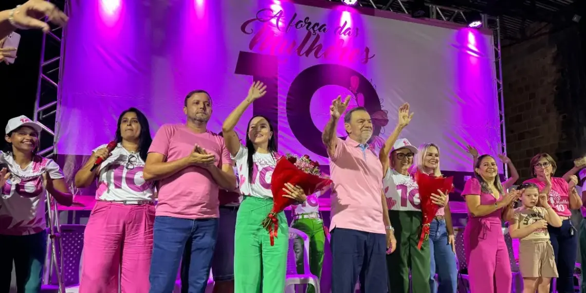 Primeira-dama, Dona Deija lidera reunião de mulheres em apoio à reeleição de Antônio do Bar em Augustinópolis