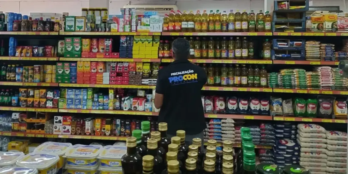 Procon identifica variação de até 213% nos preços de produtos da cesta básica no comércio de Araguaína