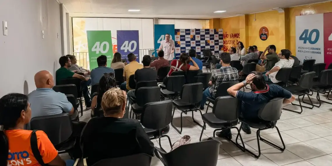 Amastha reúne candidatos a vereador do PSB para alinhar e traçar diretrizes da reta final de campanha