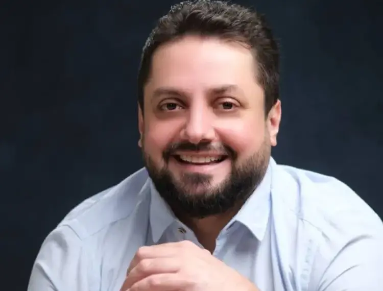 Candidato a vereador, Dr. Vinicius Pires pontua defesa da valorização profissional através do PCCR “representa dignidade profissional e a qualidade da educação