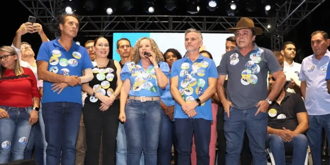 Em comício com Gaguim, Dertins e Luana no palanque, prefeita Josi Nunes diz: “Sou uma política que sempre busca a união”