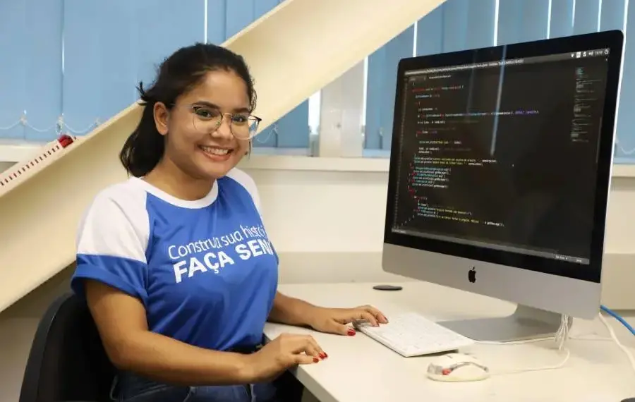 Com mercado da tecnologia em expansão, SENAI oferta curso gratuito de Programador FullStack em Paraíso do Tocantins