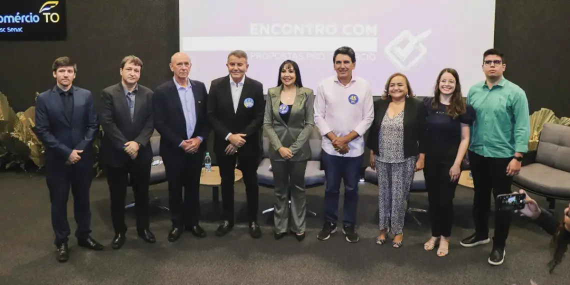 Na Fecomércio, Janad destaca forte apoio parlamentar para angariar recursos; Geo diz que fez carreira “sem ser filho de político ou ter dinheiro” e Eduardo destaca orgulho de ser Siqueira