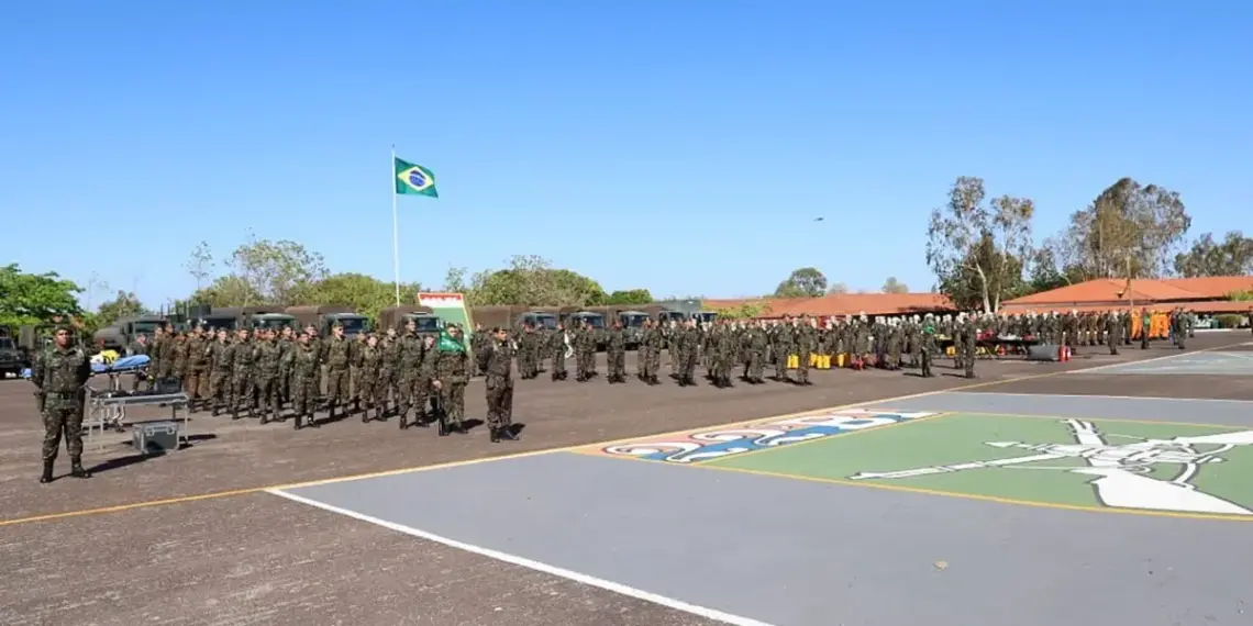 Exército Brasileiro disponibiliza 160 militares para atuar no combate aos incêndios na Ilha do Bananal e em Palmas
