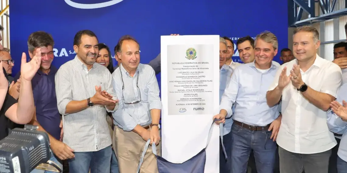 Com estrutura para movimentar 1,5 milhão de toneladas e mobilizar 65 trabalhadores, terminal rodoferroviário de Alvorada é inaugurado