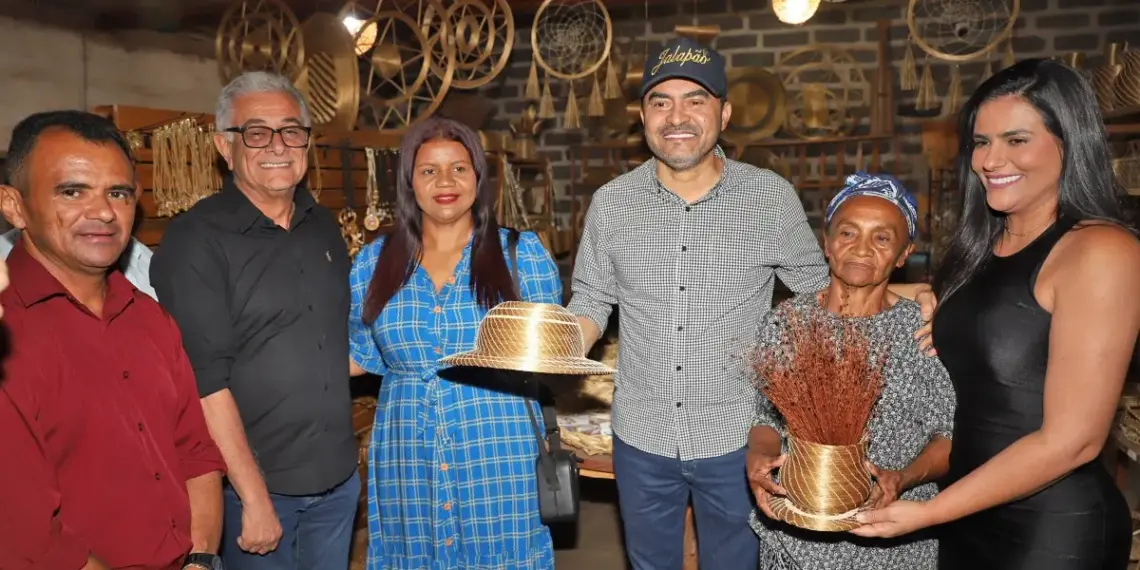 Governador Wanderlei diz que Festa da Colheita do Capim Dourado no Mumbuca é “símbolo da nossa cultura e impulsiona economia local”