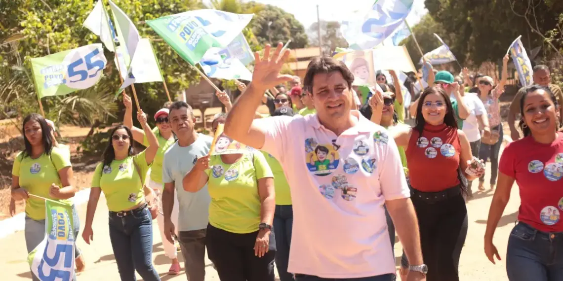 Eduardo Fortes garante entregar pavimentação e regularização fundiária ao povoado do Trevo da Praia