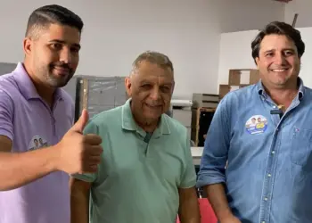 Ex-senador Leomar Quintanilha anuncia apoio a Eduardo Fortes: “Age com coragem e convicção”