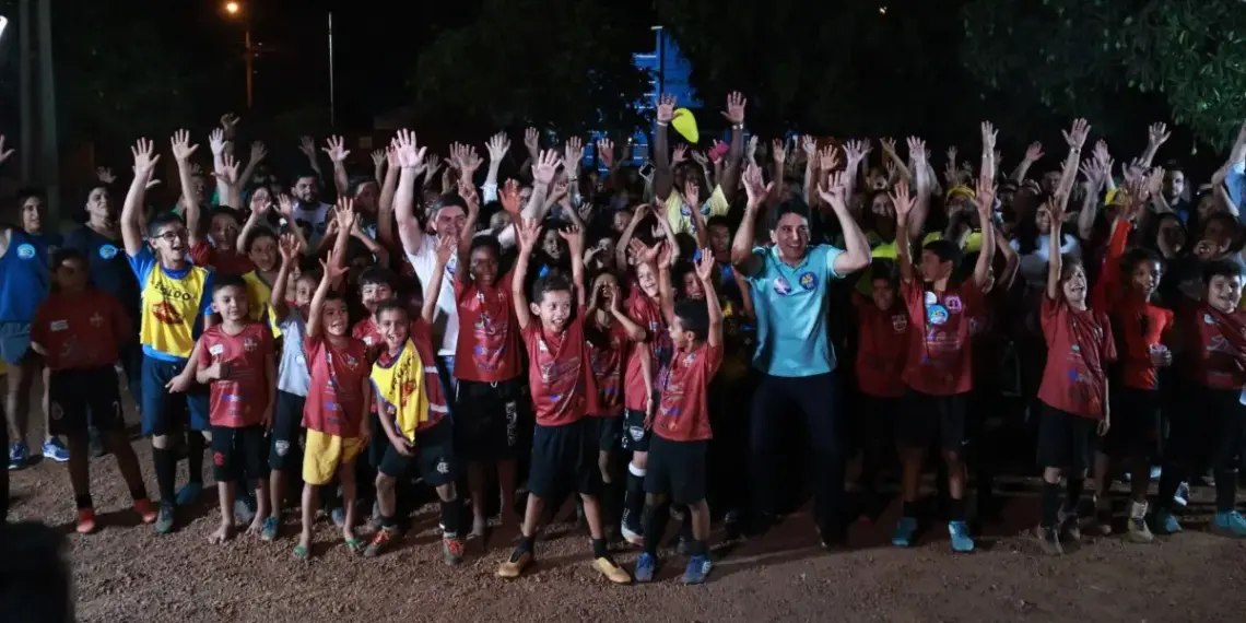 Geo prestigia projeto social de Major Negreiros e promete “investir alto” em esporte: “Pode confiar e cobrar”