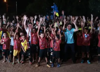Geo prestigia projeto social de Major Negreiros e promete “investir alto” em esporte: “Pode confiar e cobrar”