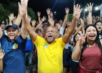 Em comício, prefeito Israel Kawe diz que realizações de sua gestão “prova o que a estabilidade traz” para Formoso do Araguaia