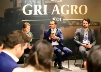 No painel da GRI Agro, em SP, governador Wanderlei fala sobre fortalecimento institucional e destaca potencial logístico do Tocantins