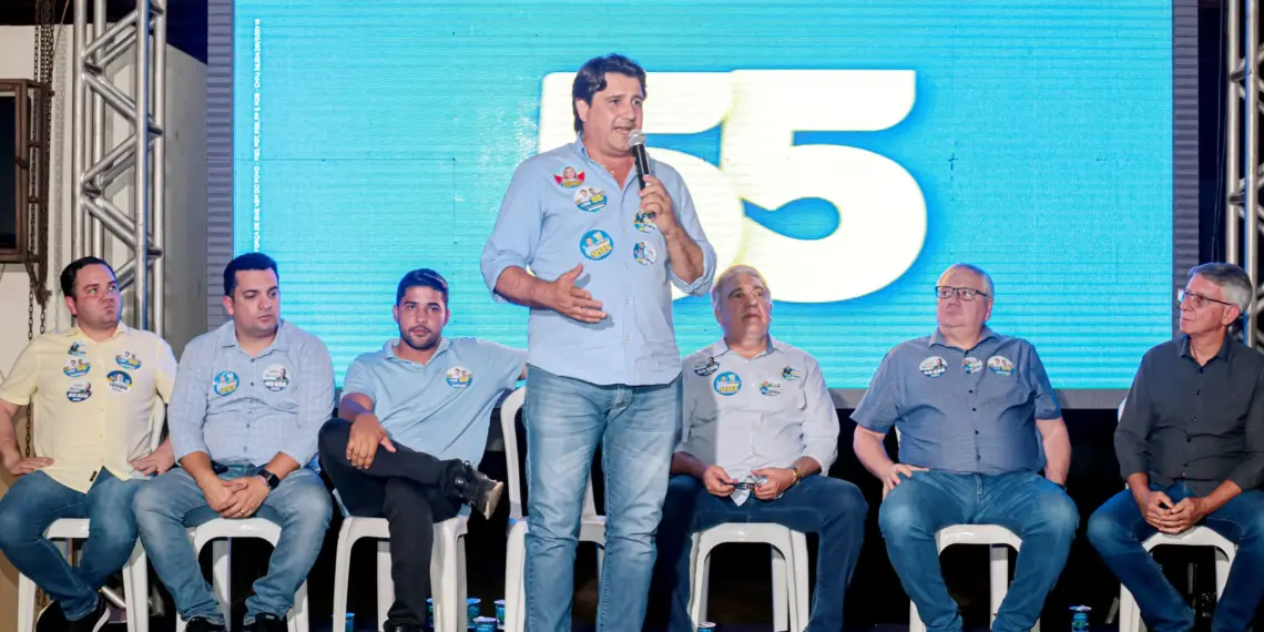 Em agenda com empresário, Fortes garante fim das taxas abusivas, Refis e implementação de um Resolve Aqui