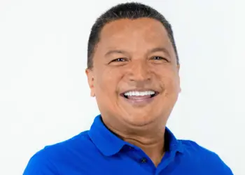 Justiça derruba postagens e matérias com ofensa à honra do prefeito de Axixá, Auri-Wulange