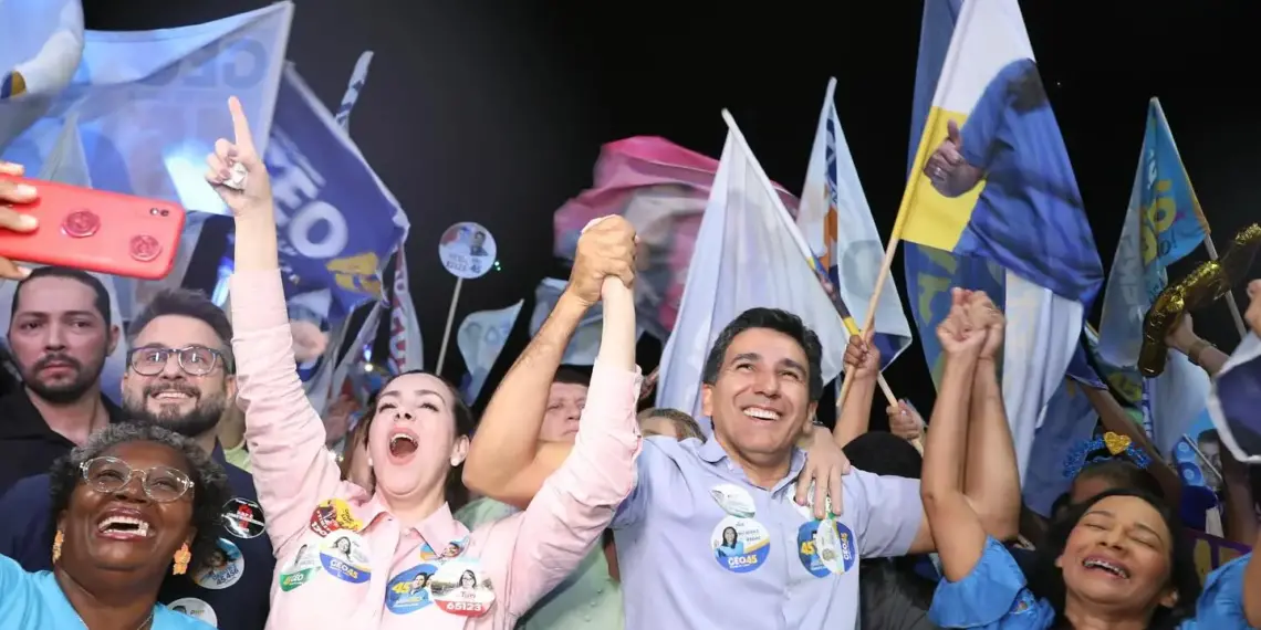 No Aureny IV, Geo agradece Cinthia por “preparar Palmas para o futuro” e avisa: “Ninguém está vendendo dignidade”; prefeita garante que palmenses não são bobos, nem mercadorias