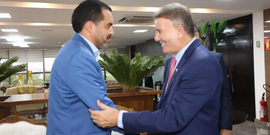 EM OFF | Expectativa de retaliação do Palácio a Vanda e Jair Farias por apoio a Eduardo: indicados devem ser exonerados; prefeitos eleitos das 5 maiores cidades almoçam juntos