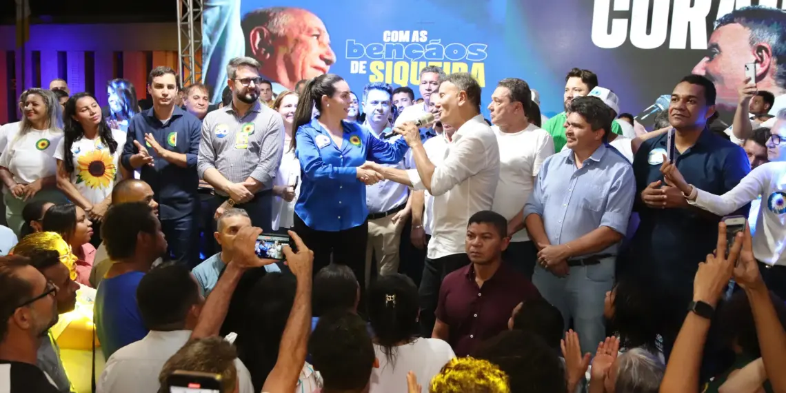 Em evento com Eduardo no Bosque dos Pioneiros, Cinthia garante: “Palmas vai viver um tempo de paz, de prosperidade”