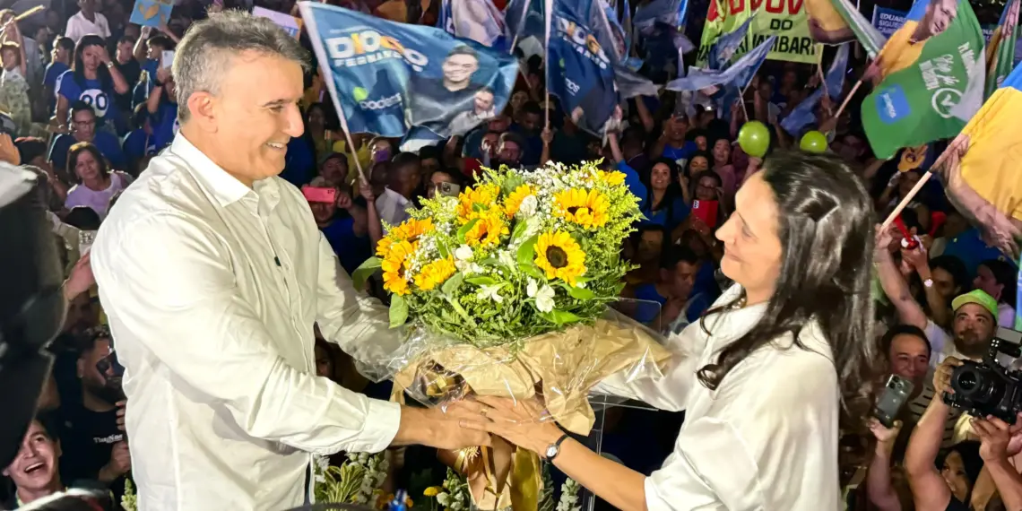 Polyanna é protagonista da campanha de Eduardo e conta sobre perda do filho: “Achei que ia morrer, mas sobrevivi e me tornei muito mais forte”