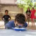 “Estou com muita felicidade no meu coração”, disse o jovem Ghuilhermme Oliveira, na festa do Dia das Crianças do CRAS