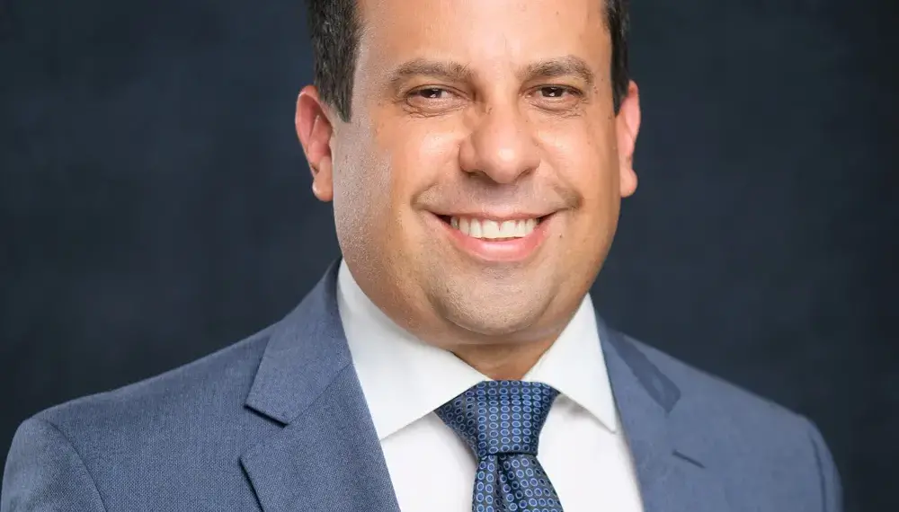 FÁBIO VAZ | Cuidar de quem educa é abraçar quem inspira e transforma o futuro