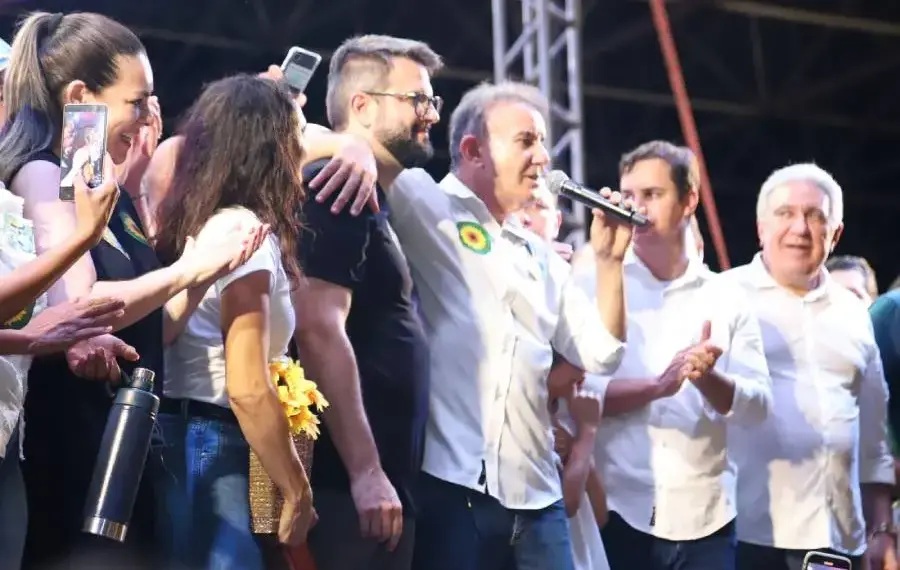 No dia do servidor, Mantoan agradece ao povo de Palmas pela vitória de Eduardo Siqueira Campos