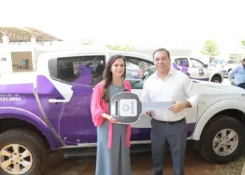 Senadora Professora Dorinha fortalece a Rede Integrada de Proteção à mulher com a entrega 64 camionetes