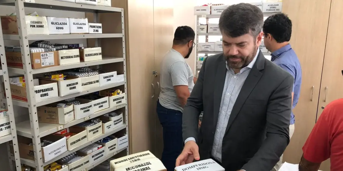 Após denúncias de alunos da rede estadual, MPE identifica falta de remédios, servidores e estrutura precária na USF do Jardim Taquari