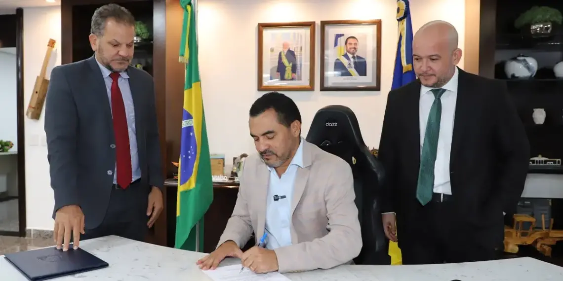 Wanderlei parabeniza funcionalismo no Dia do Servidor, que classifica como “espinha dorsal do governo”; ponto facultativo será na sexta-feira