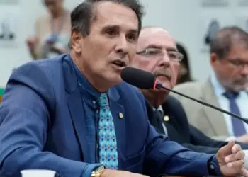 Carlos Gaguim destaca defesa de projeto que institui o sistema de garantia dos direitos da criança e do adolescente vítimas ou testemunhas de violência