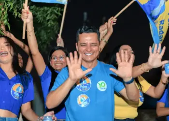 Jorge Frederico se compromete a propor fim da taxa do lixo no 1º dia de mandato e garante revisão da planta de valores: “Política tributária irresponsável”