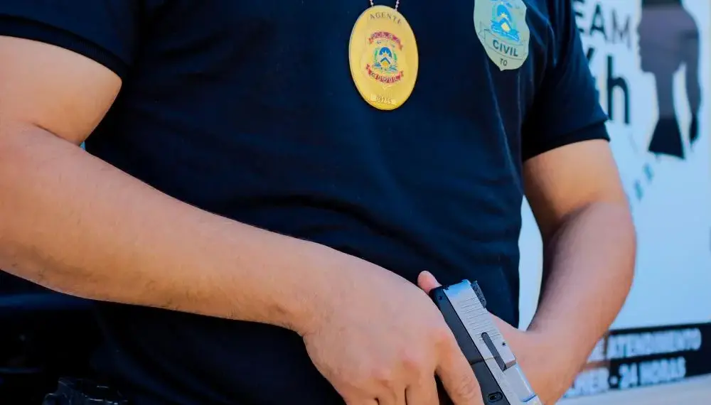 Estado paga R$ 1,45 milhão a membros da Polícia Civil por cumulação de responsabilidades administrativas e plantões