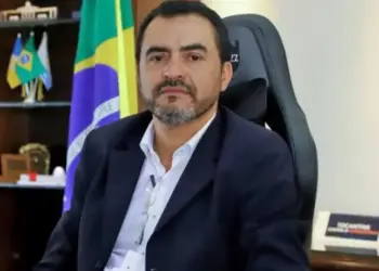 Principal líder de Janad no 2º turno, Wanderlei não vai à carreata com Bolsonaro e não é fotografado ao lado do ex-presidente