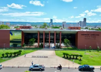 Com nova eleição, Amélio Cayres deve ter concorrência de Eduardo do Dertins na disputa pela Mesa Diretora