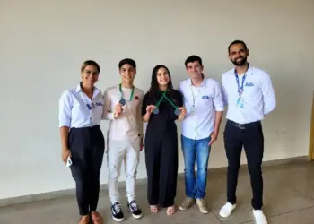 Bolsa Pibic estudantes da Escola SESI Gurupi recebem menção honrosa da UFT